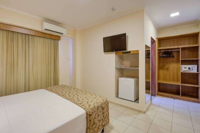 Quality Hotel Jundia�