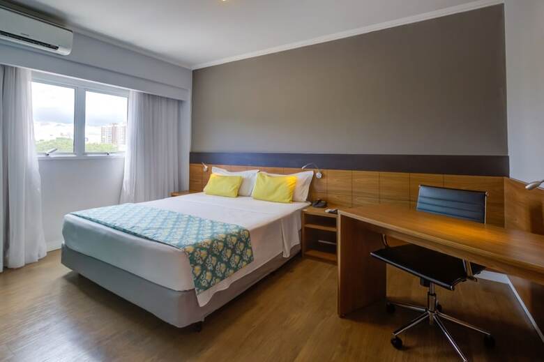 Quality Hotel Jundia�
