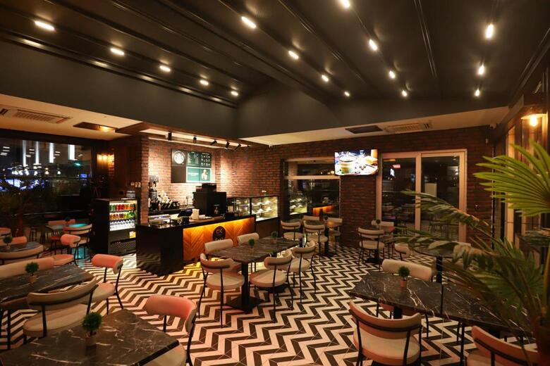 Allstar Ck Farabi Conf Hotel