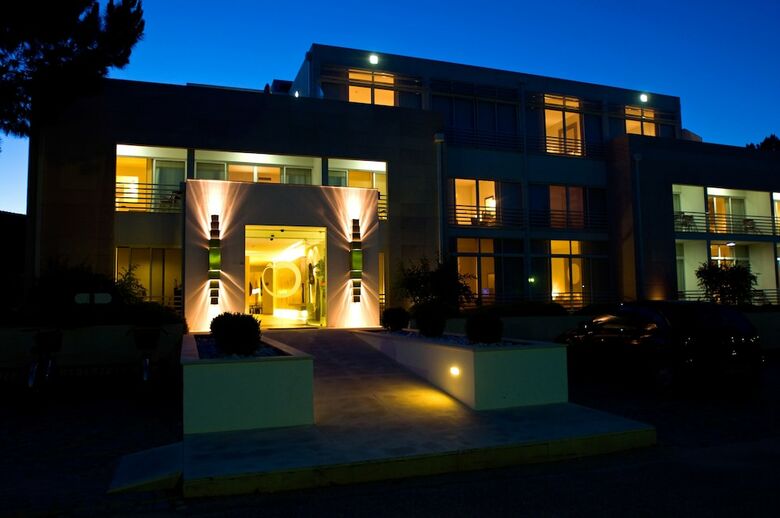 Apartamentos Miravillas Hotel