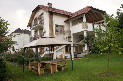 Hostal Petar`s Villa