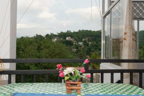 Hostal Kandyan White Holiday Homes