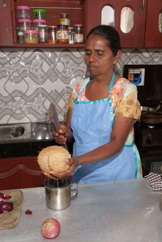 Hostal Kandyan White Holiday Homes