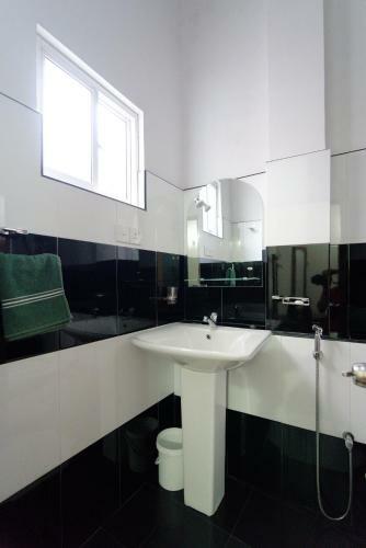 Hostal Kandyan White Holiday Homes