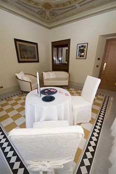 Hotel Mo.d�