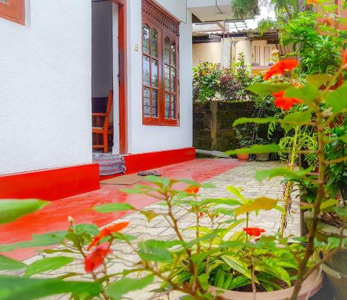 Hikkaduwa Homestay By Lali