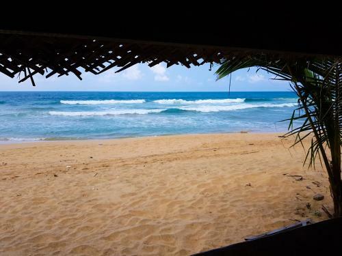 Hikkaduwa Homestay By Lali
