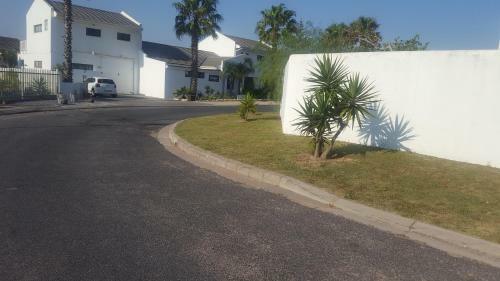 Bed & Breakfast Au Plais De Langebaan At Palm Tree Villa