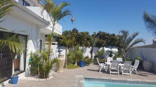 Bed & Breakfast Au Plais De Langebaan At Palm Tree Villa