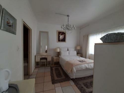 Bed & Breakfast Au Plais De Langebaan At Palm Tree Villa