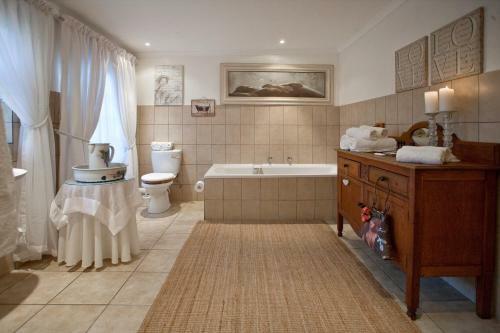 Hostal Thylitshia Villa Country Guesthouse