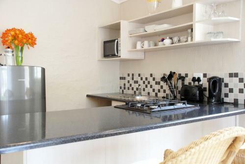Hostal Mandalay Guest House Plettenberg Bay