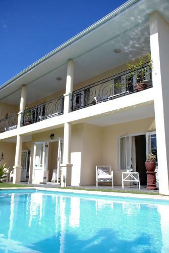 Hostal Mandalay Guest House Plettenberg Bay