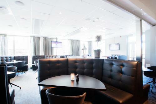 Rc Hotel Sport's & Business