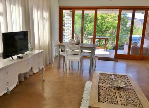 Hostal Jardin De Fees