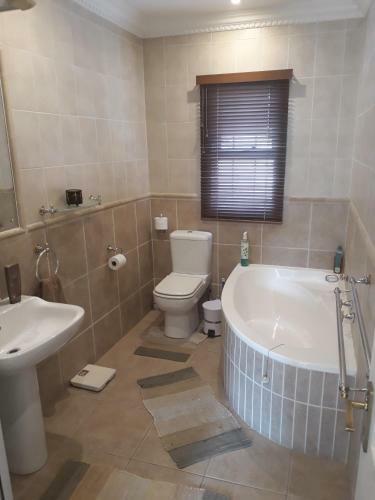 Hostal Bella Vista Guest House