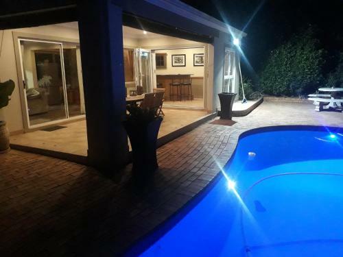Hostal Bella Vista Guest House