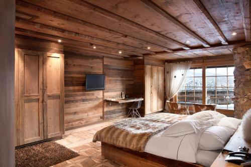 Hotel Hostellerie Du Pas De L'ours "relais Et Chateaux"