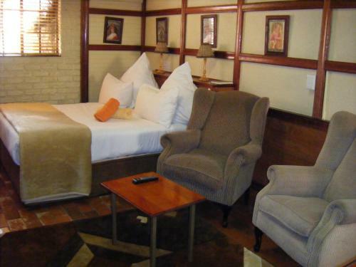 Hostal Tudor Lodge & Tours Cc