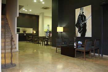 Apartamentos Plaza Picasso