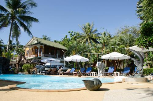 Hotel Jungle Village