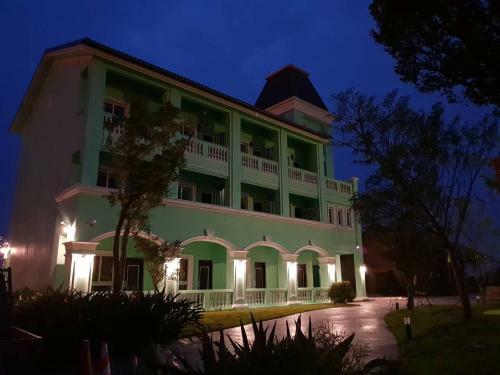 Lotung Stay B&B