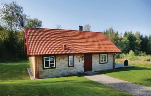 Three-bedroom Holiday Home In Huskvarne