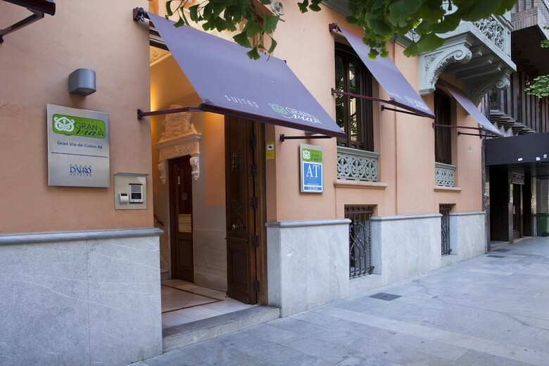 Aparthotel Suites Gran V�a 44