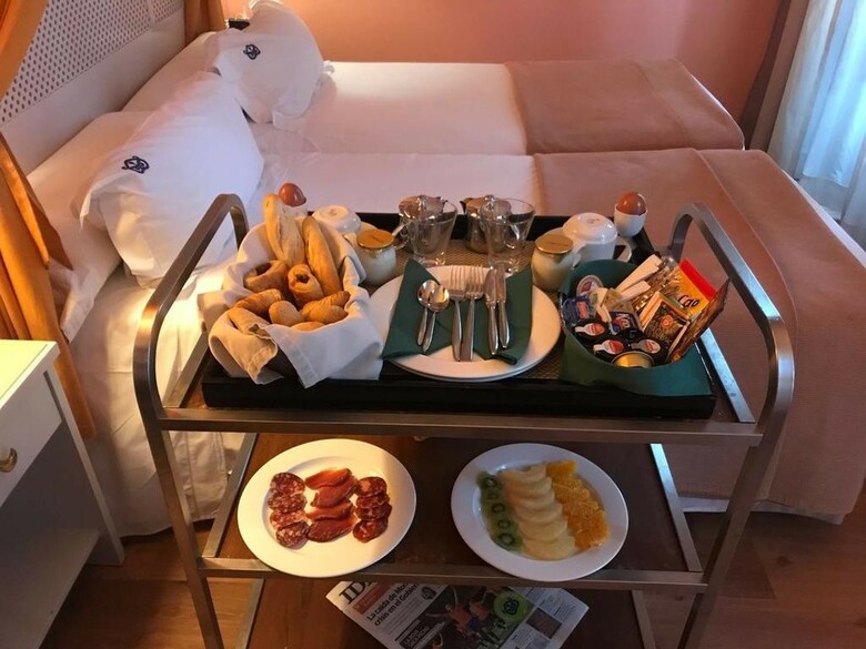 Aparthotel Suites Gran V�a 44