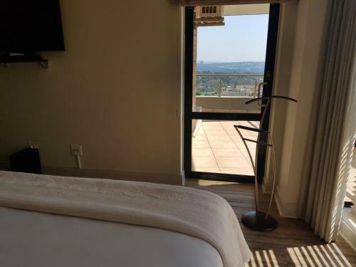 Weom Apartments