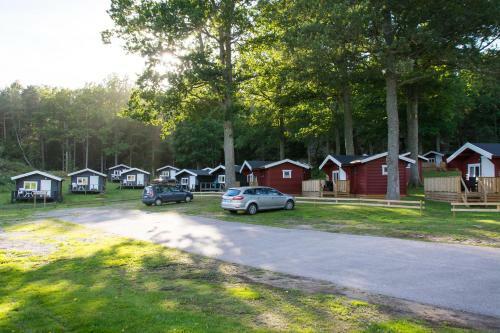 Sel�ter Camping