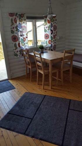 Sel�ter Camping