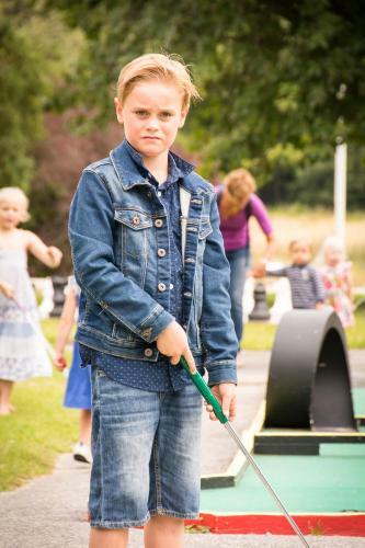 Sel�ter Camping