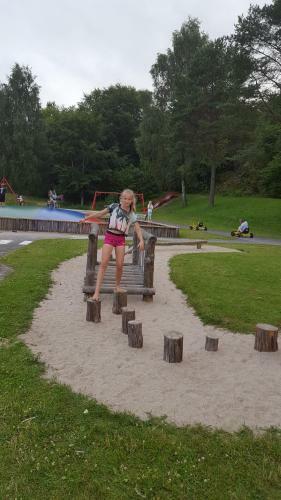 Sel�ter Camping