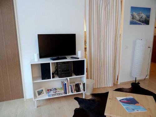 Apartment Neuschw�ndi 63