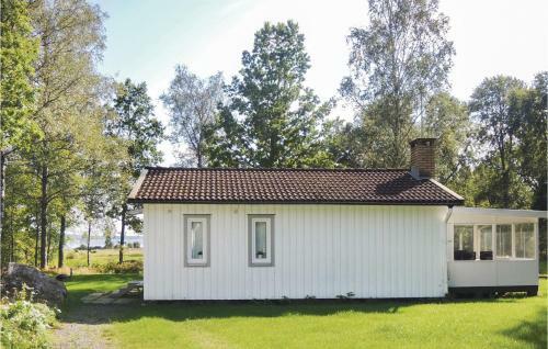 Two-bedroom Holiday Home In Varnamo