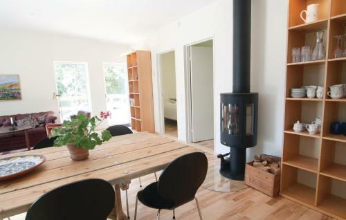 Three-bedroom Holiday Home In Visby