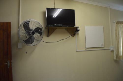 Hostal Rose Garden Overnight Stay