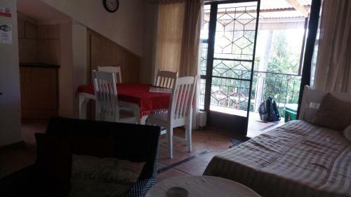 Apartment 1233 On Webb