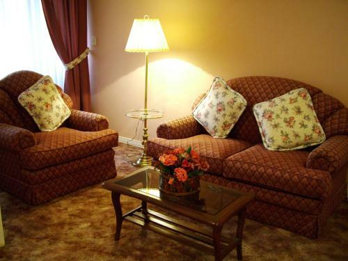 Royal Lodge Hotel (unete)