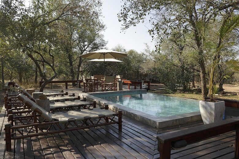 Tusk Bush Lodge