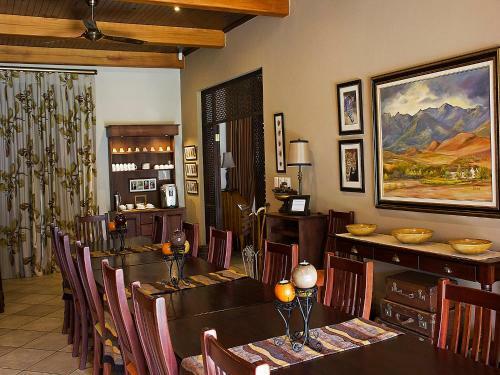 Villa Swartberg Private Game Lodge