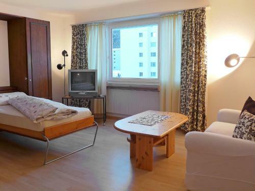 Apartment Chesa Ova Cotschna 303