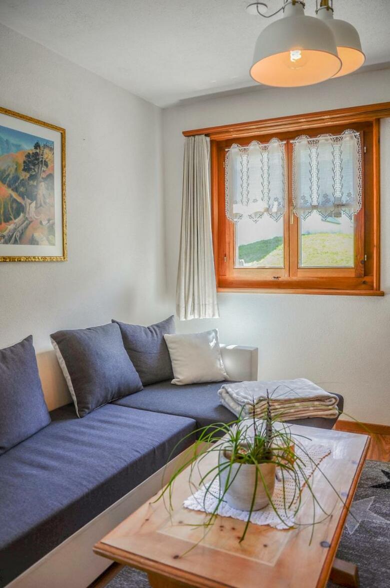 Apartamento Chasa Curtins
