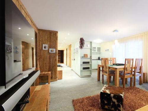 Apartamento R�tschi 3