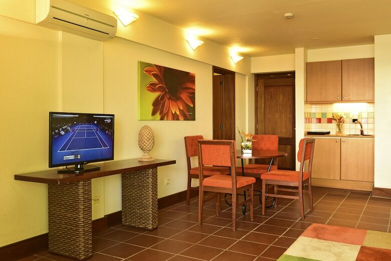 Pestana Bay Ocean Aparthotel - All Inclusive