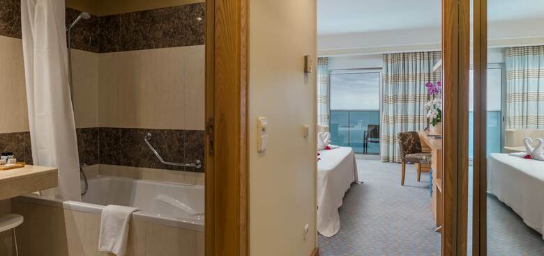 Pestana Carlton Madeira Ocean Resort Hotel