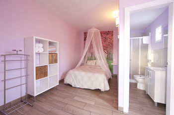 Apartamentos Camping Carlos III