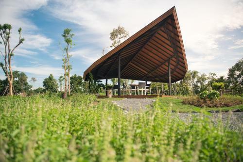 Hotel North Hill City Resort