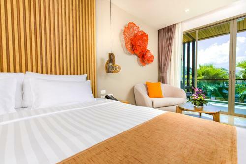 Hotel Wyndham Grand Phuket Kalim Bay